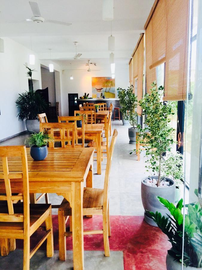 Aqua Marine Beach Resort Пасикуда Екстериор снимка