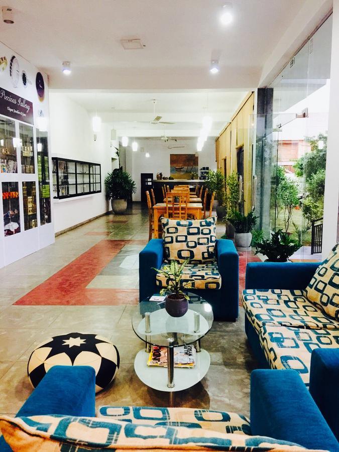 Aqua Marine Beach Resort Пасикуда Екстериор снимка
