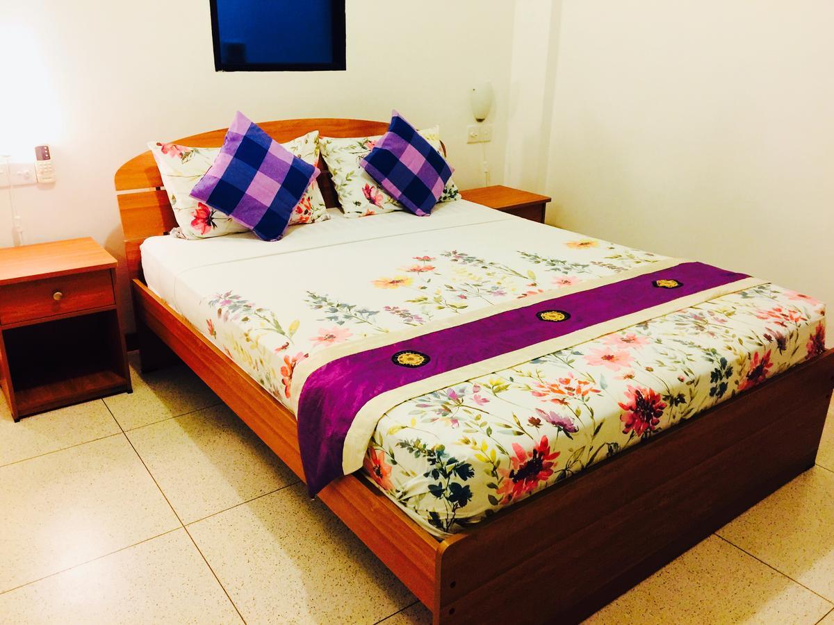 Aqua Marine Beach Resort Пасикуда Екстериор снимка